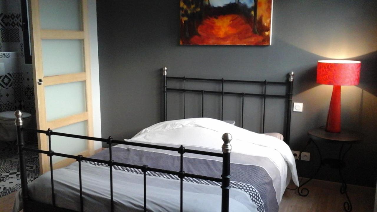 Bed and Breakfast L atelier à Casteljaloux Extérieur photo